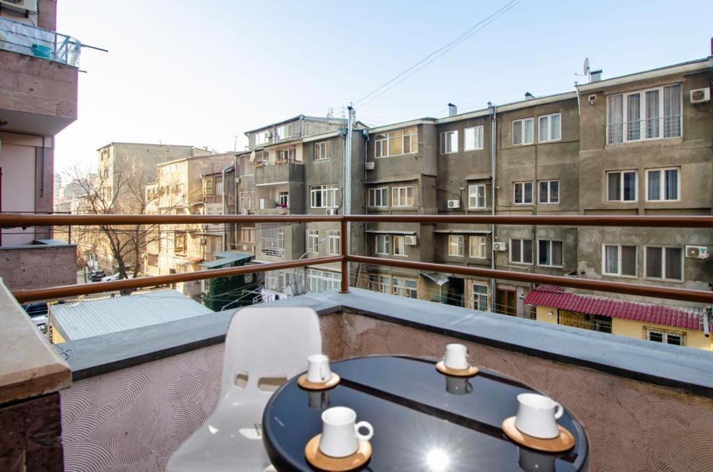 33/13 New Building In The Center Of The Capital Yerevan